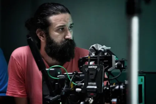 دگرگونی برای رسیدن به معشوق قصه آدم هایی که لاک پشت شدند!