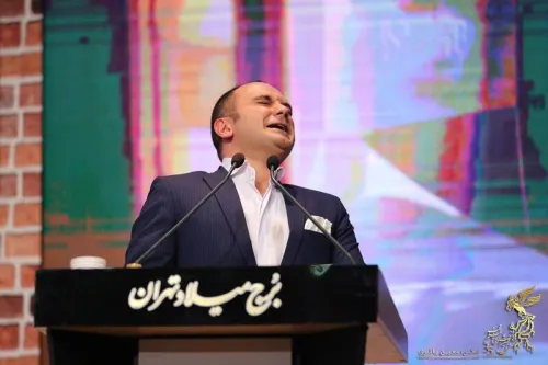 سقوط اخلاقی احسان کرمی با تهدید همکاران سابق خود