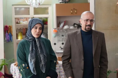 تیزر سریال صفا با خانواده پرده برداری شد پخش از ۵ خرداد